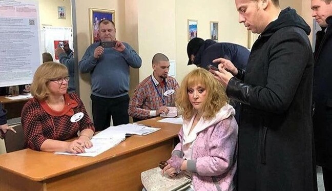 Грустная Пугачева 