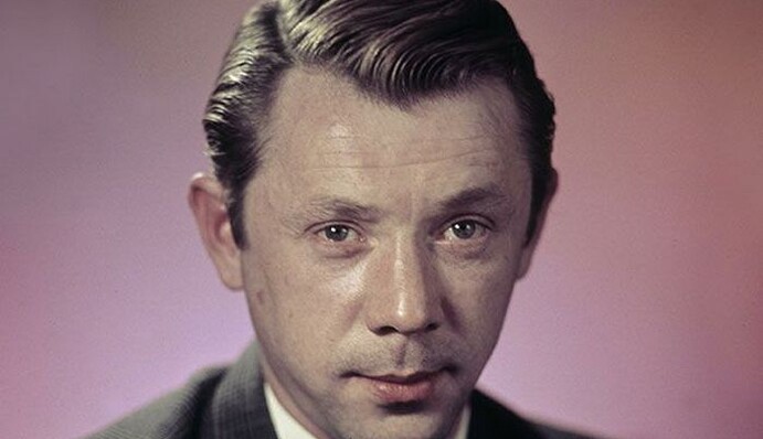 Названа причина смерти актера Анофриева