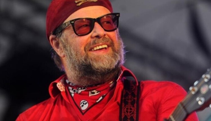 В Украину больше ни ногой: в сети требуют запретить въезд Гребенщикову