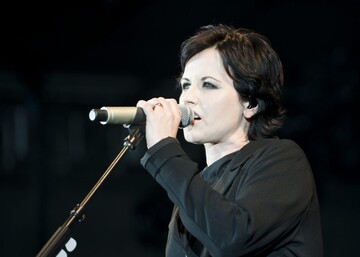 Обнародована запись звонка солистки The Cranberries за пару часов до смерти: опубликовано аудио