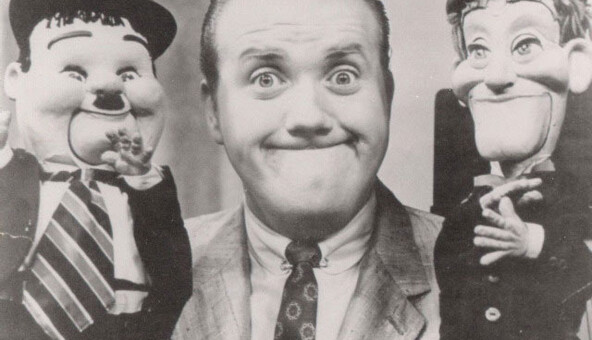 Умер известный американский комик и друг основателя Playboy