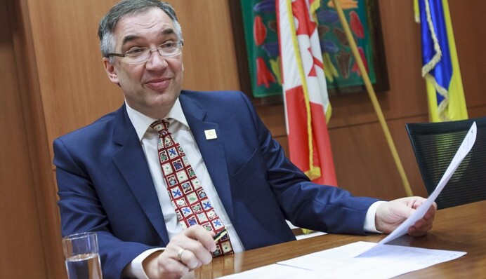 Триває багато перемовин про зброю для України, зрушення можуть бути цього року - посол Канади