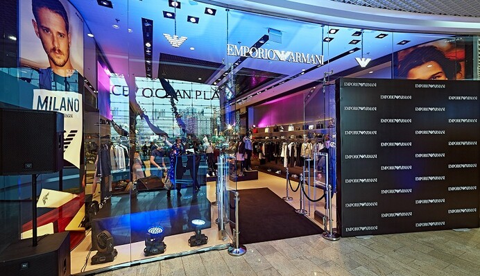 В Киеве открылся новый магазин Emporio Armani