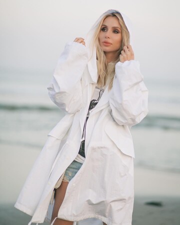 Беременная Лобода показала новую роскошную виллу в США: опубликованы фото