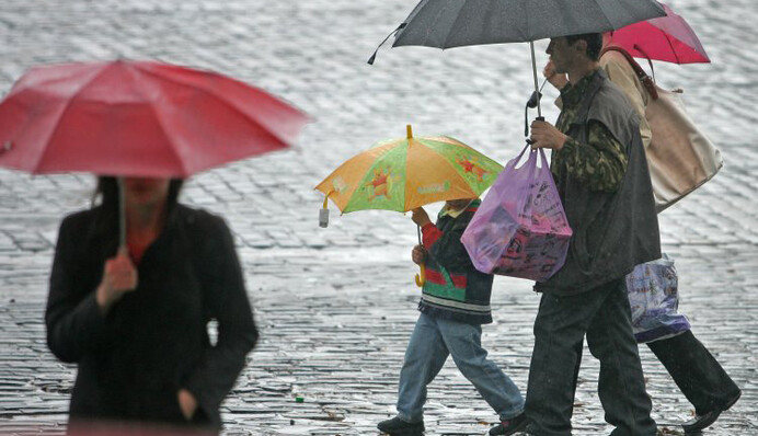 Погода на майские праздники: каких сюрпризов украинцам ждать на выходных