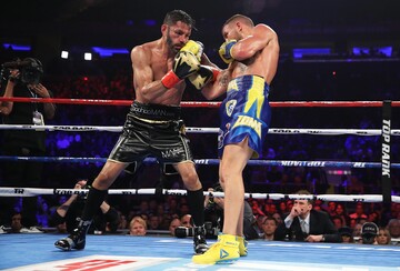 Ломаченко переміг Лінареса: хроніка та відео супербоя