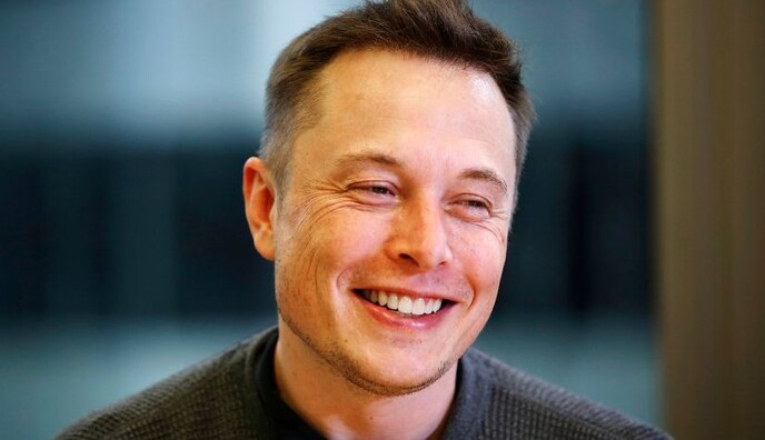 Илон Маск вышел в свет с новой возлюбленной: фото избранницы