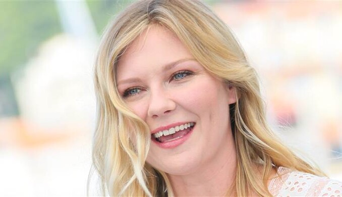 Кирстен Данст впервые стала мамой