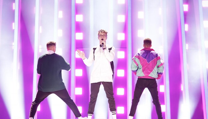 Тяжело травмированный конкурсант зажег на сцене Евровидения-2018: опубликовано видео