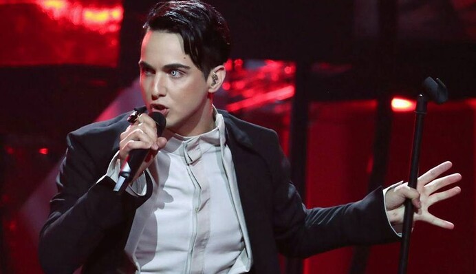 Украинец MELOVIN открыл финал Евровидения-2018: яркое видео