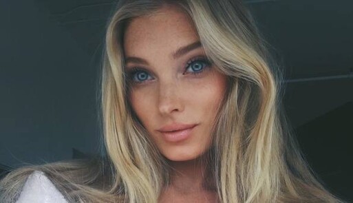 Знаменитая топ-модель порадовала сети фото топлес