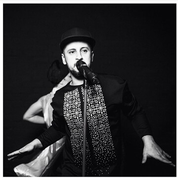 Как отпраздновали: украинские звезды похвастались фото в вышиванках