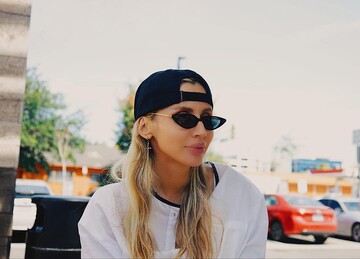 Беременная Лобода заинтриговала сообщением в сети: поклонники желают ей легких родов