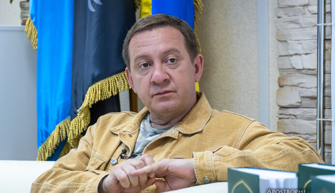 Свергнуть Путина можно только одним путем, захотят - задушат за год - Айдер Муждабаев