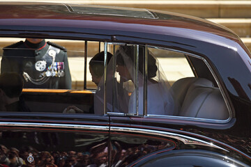 Появились первые фото Меган Маркл в свадебном платье