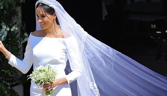 Дизайнер показала эскизы свадебного платья Меган Маркл: опубликованы фото