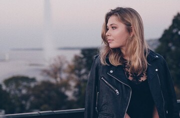 Выглядит старше мамы: в сети раскритиковали фото дочери Брежневой