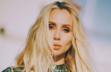 В сети перессорились из-за отца новорожденного ребенка Лободы