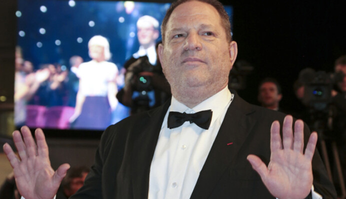 Секс-скандал с Вайнштейном: продюсер решил сдаться полиции