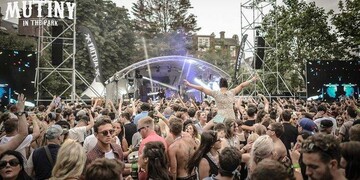 В Великобритании отменили музыкальный фестиваль после смерти двух человек