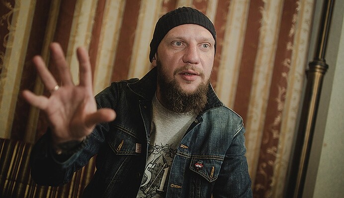 Легендарный российский рэпер объяснил, почему его не пустят в Украину: опубликовано видео