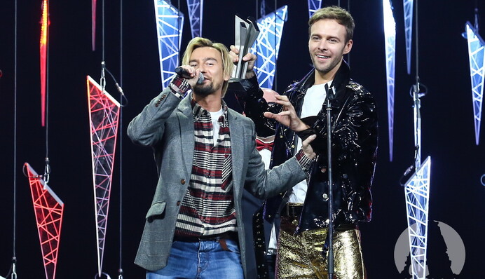 Был сговор не брать его в эфиры: продюсер популярного украинского артиста рассказал о секретах