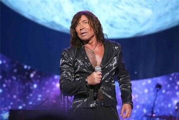 Почему Леонтьеву вызывали скорую: поклонницы артиста назвали странную причину