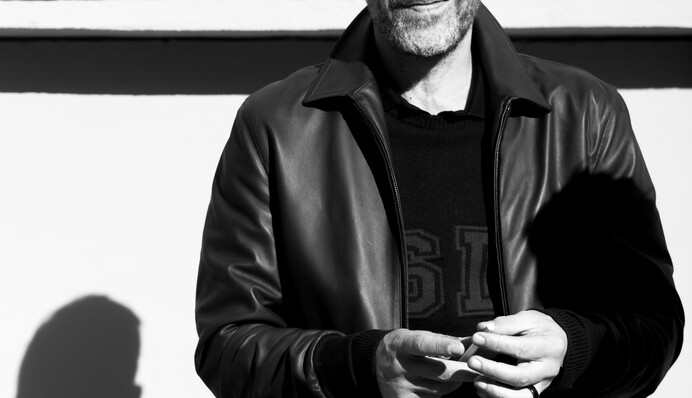 Задумала стащить весь сервиз: Шнуров рассказал о разводе с Матильдой