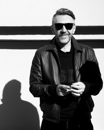 Задумала стащить весь сервиз: Шнуров рассказал о разводе с Матильдой