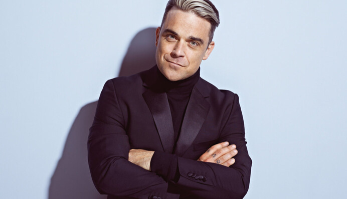 Знаменитый певец едва не пострадал во время пожара: опубликованы фото