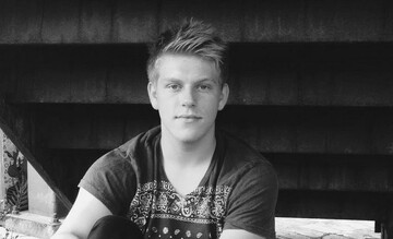 В США умер известный актер: фото и биография Джэксона Оделла