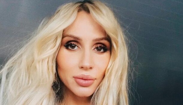 Лобода взорвала сети странным видео с чужой головой