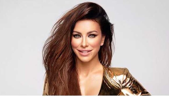 Вызывайте пожарных: Ани Лорак восхитила поклонников горячим фото