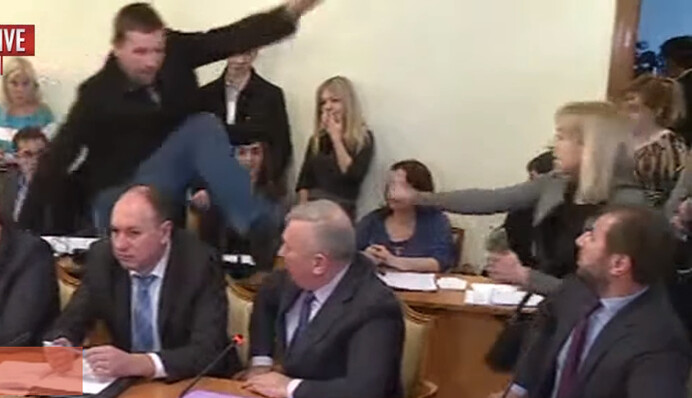 Кремль отреагировал на заявление Яценюка по поводу долга