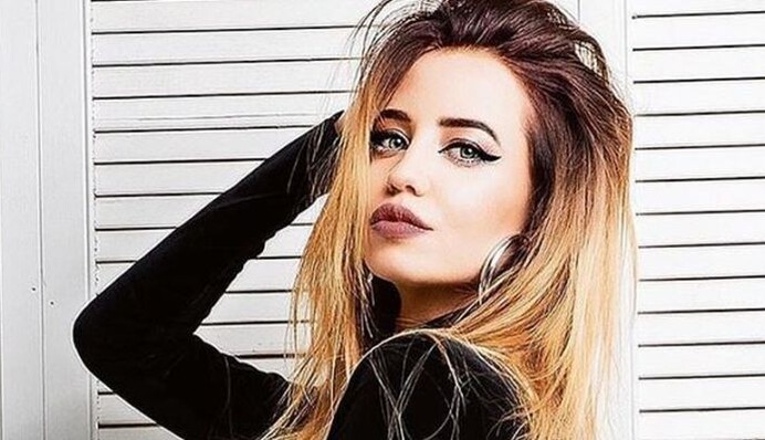 Голая или нет: Дорофеева взбудоражила сети пикантным фото