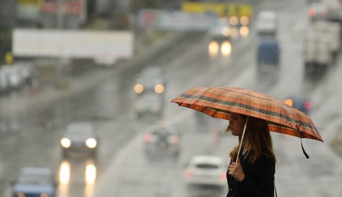 Холод и буря: какой погоды ждать в Украине в ближайшие дни