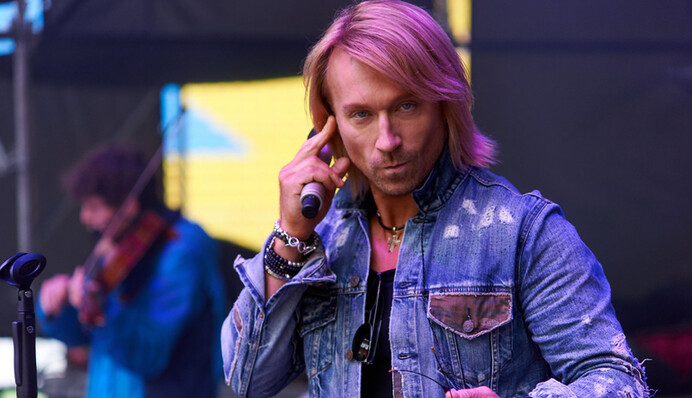 Самый красивый украинский певец станет хедлайнером фестиваля Atlas Weekend