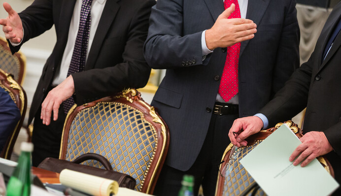 Громкая отставка или договорняки с Порошенко: в украинской политике зреет новая интрига