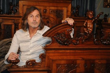 Сглазили: автор портретов Путина и Януковича пожаловался на страшную рану