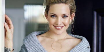 Голливудская звезда похвасталась беременным животиком: яркие фото