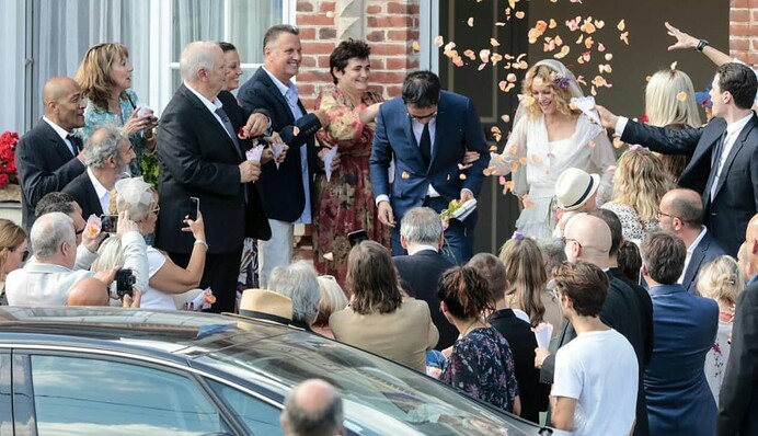 Бывшая жена Джонни Деппа вышла замуж: свадебные фото Ванессы Паради