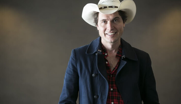 Брат Илона Маска женился на дочери миллиардера: опубликованы фото и видео