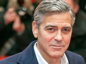 Появилось видео жуткой аварии с Джорджем Клуни