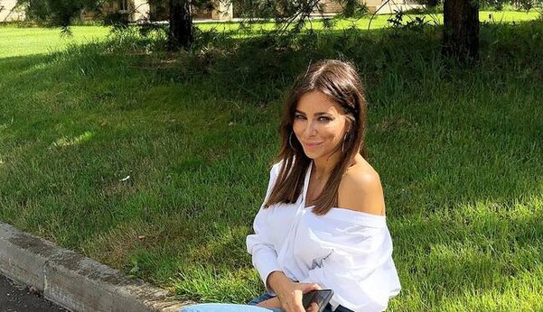 Рабочий момент: поющая в России украинка похвасталась фото из Киева