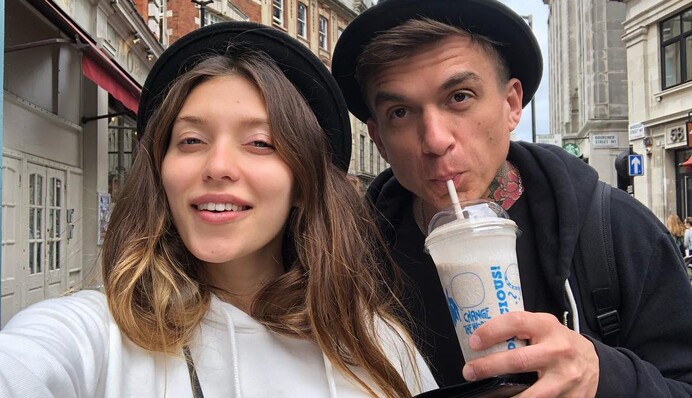 Друг на всю жизнь: Тодоренко добавила интриги в историю с романом с известным российским певцом