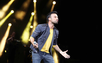 Знаменитый певец впервые стал отцом: трогательное фото