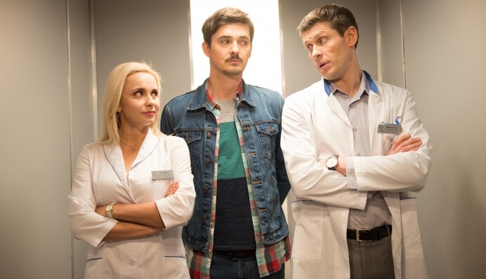 Украинский актер из популярного сериала попал в ДТП: опубликовано фото