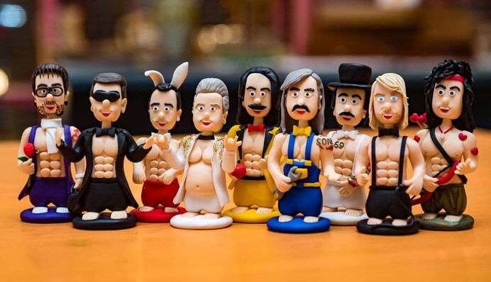 Покровитель вовчиць и бог блискавиць: звезд украинского шоу-бизнеса показали в забавных фигурках