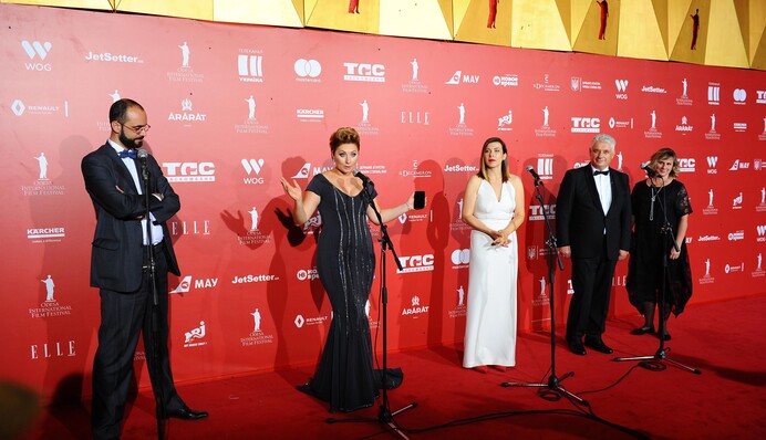 Одесский кинофестиваль 2018: победители и яркие фото красной дорожки церемонии закрытия