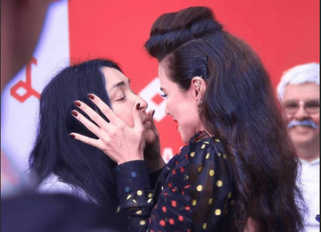 Каменских призналась в любви к запрещенной в Украине певице: опубликовано фото